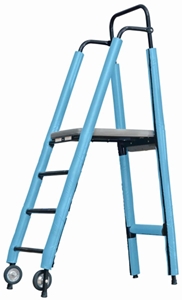 Picture of Porter Free Standing Judge's Stand Padding